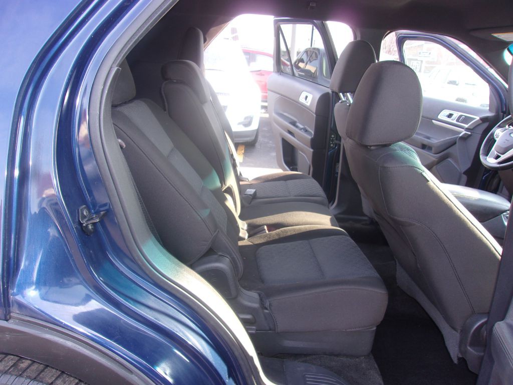 2012 Ford Explorer Image 13