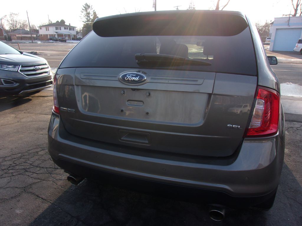 2013 Ford Edge Image 7