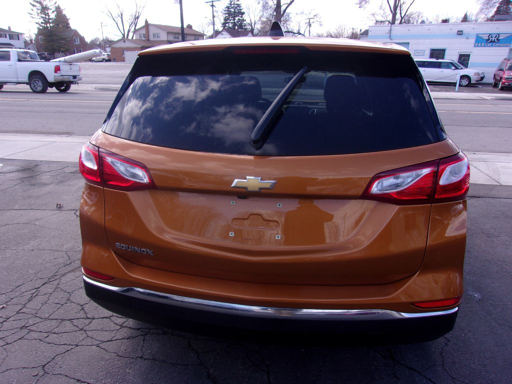 2018 Chevrolet Equinox Image 8
