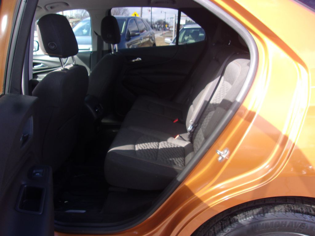 2018 Chevrolet Equinox Image 11