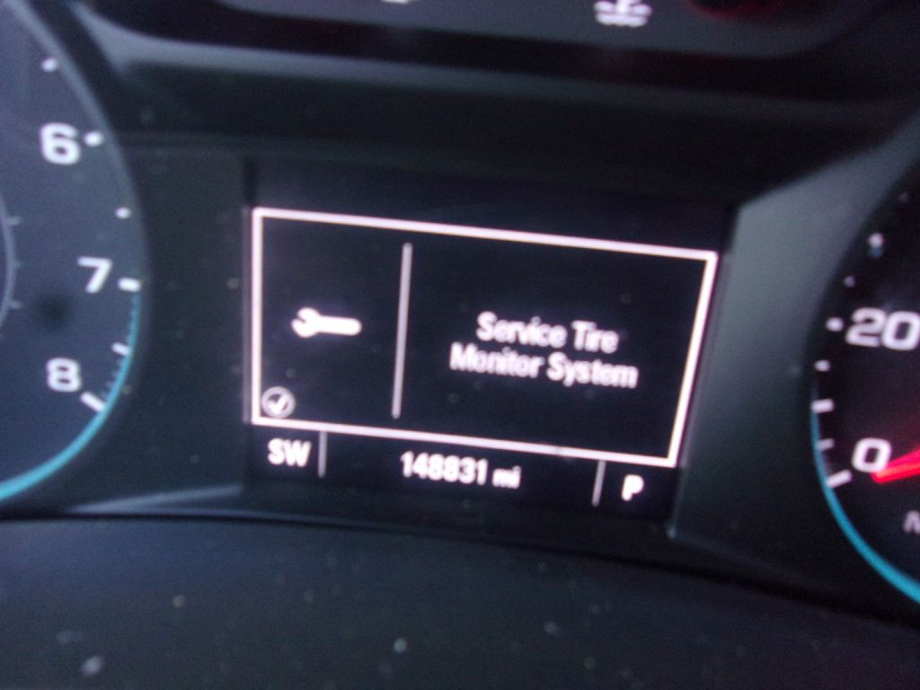 2018 Chevrolet Equinox Image 16