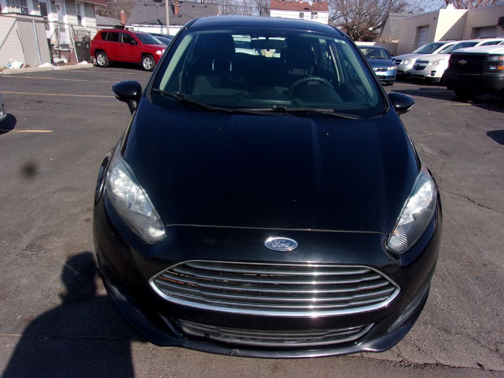 2016 Ford Fiesta Image 4