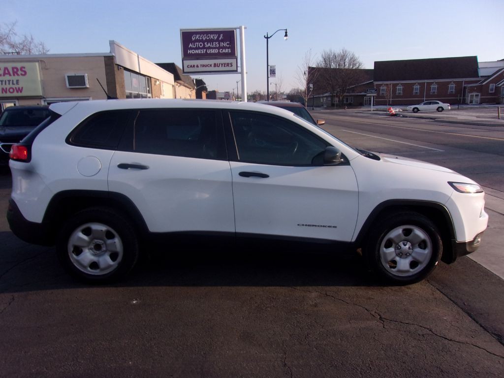 2017 Jeep Cherokee Image 2