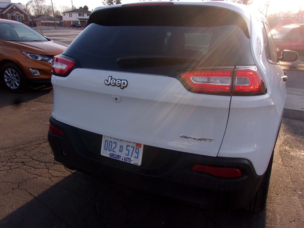 2017 Jeep Cherokee Image 7
