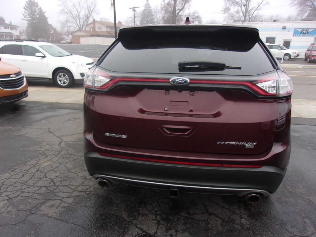 2017 Ford Edge Image 7