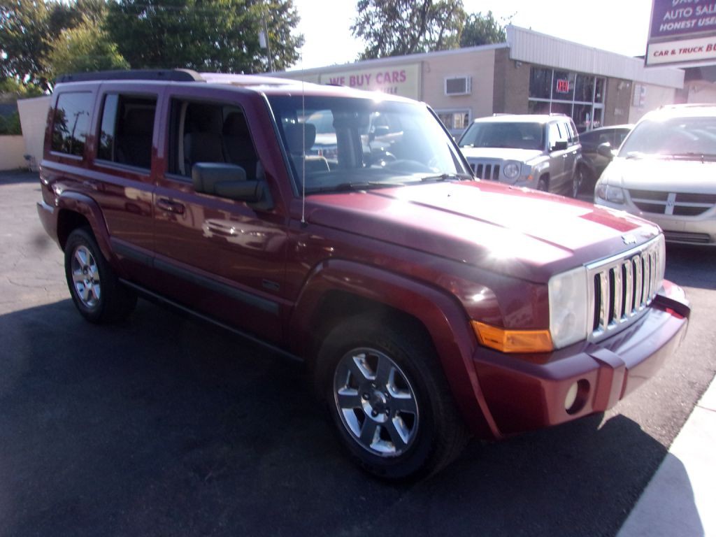 2007 Jeep Commander Image 1