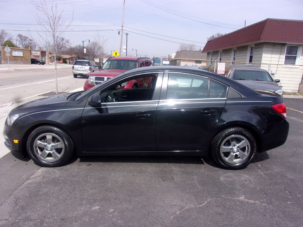 2016 Chevrolet Cruze Image 6