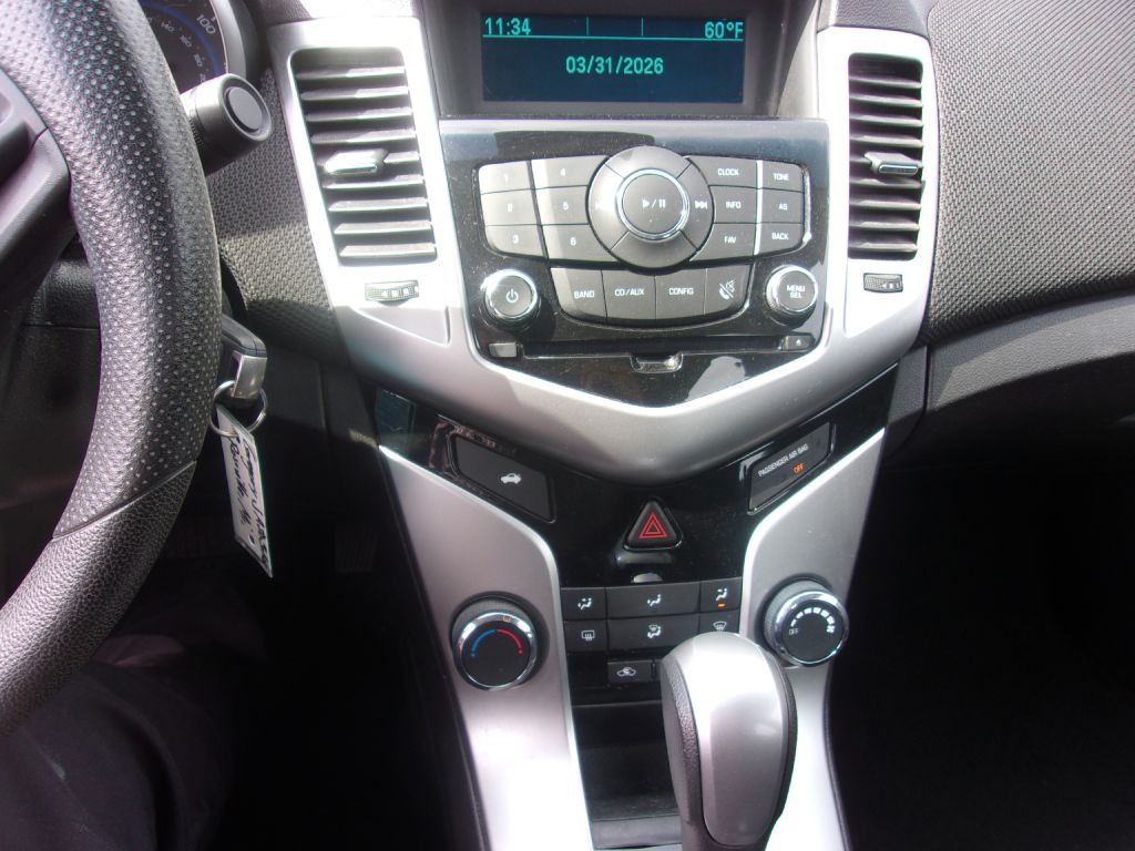 2016 Chevrolet Cruze Image 15