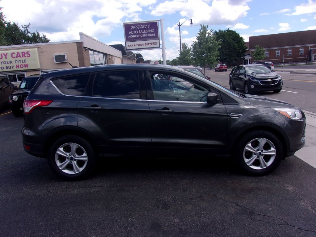2016 Ford Escape Image 2