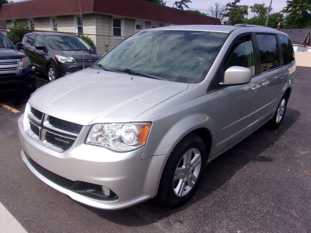 2011 Dodge Grand Caravan Image 5