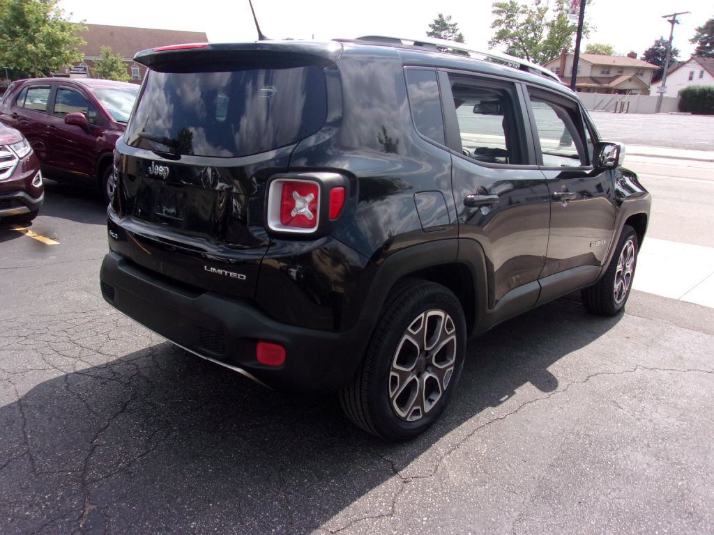 2015 Jeep Renegade Image 3