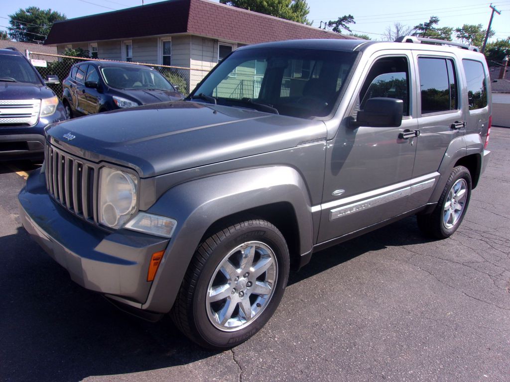 2012 Jeep Liberty Image 5
