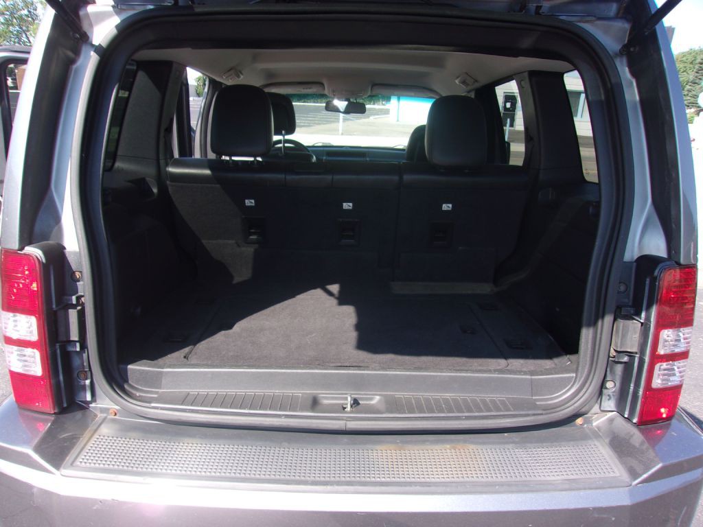 2012 Jeep Liberty Image 13