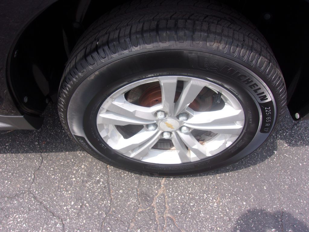 2011 Chevrolet Equinox Image 18