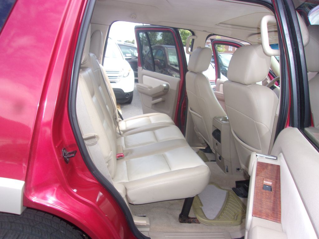 2008 Ford Explorer Image 14