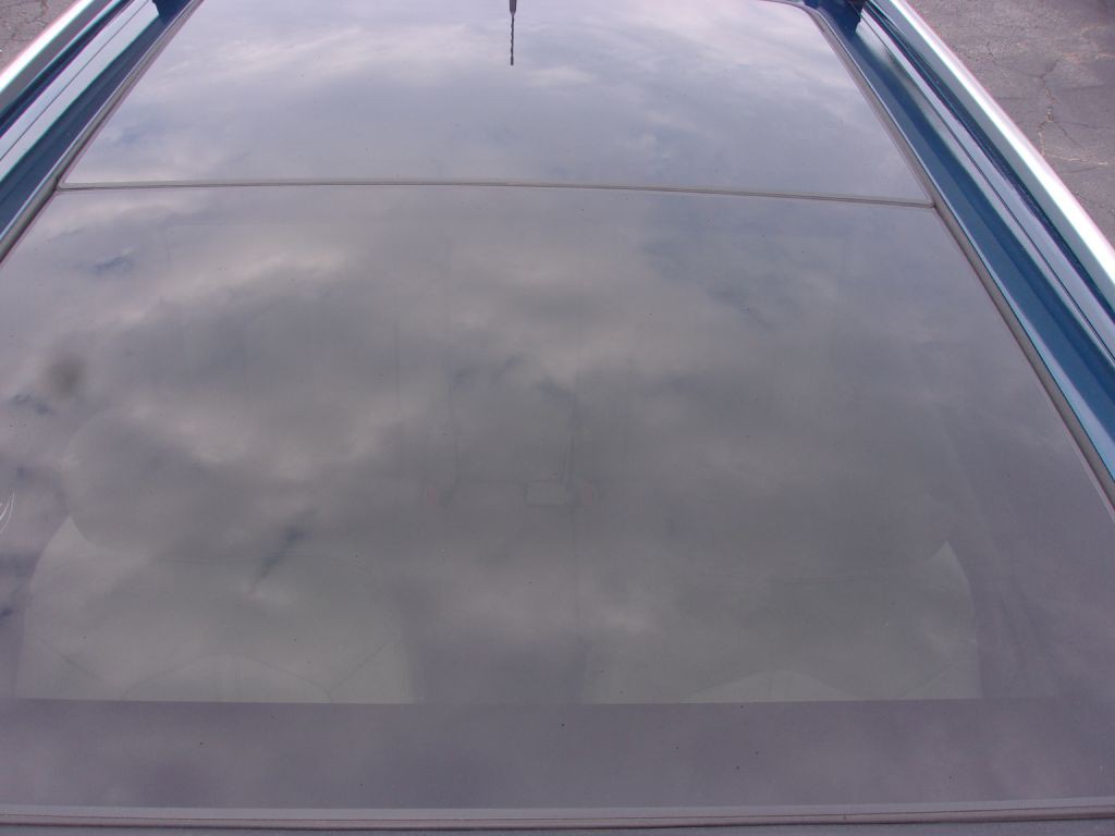 2010 Cadillac SRX Image 16