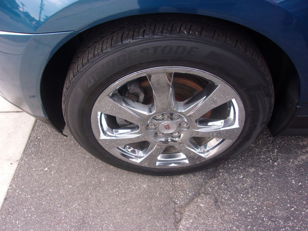 2010 Cadillac SRX Image 17
