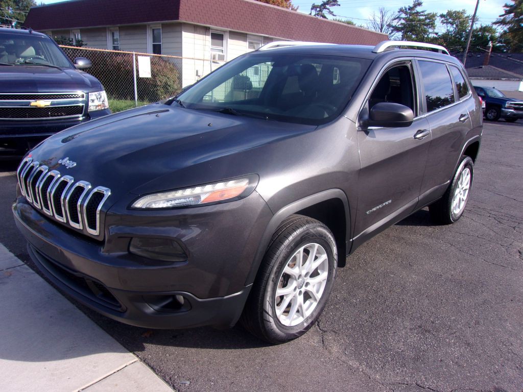 2016 Jeep Cherokee Image 5
