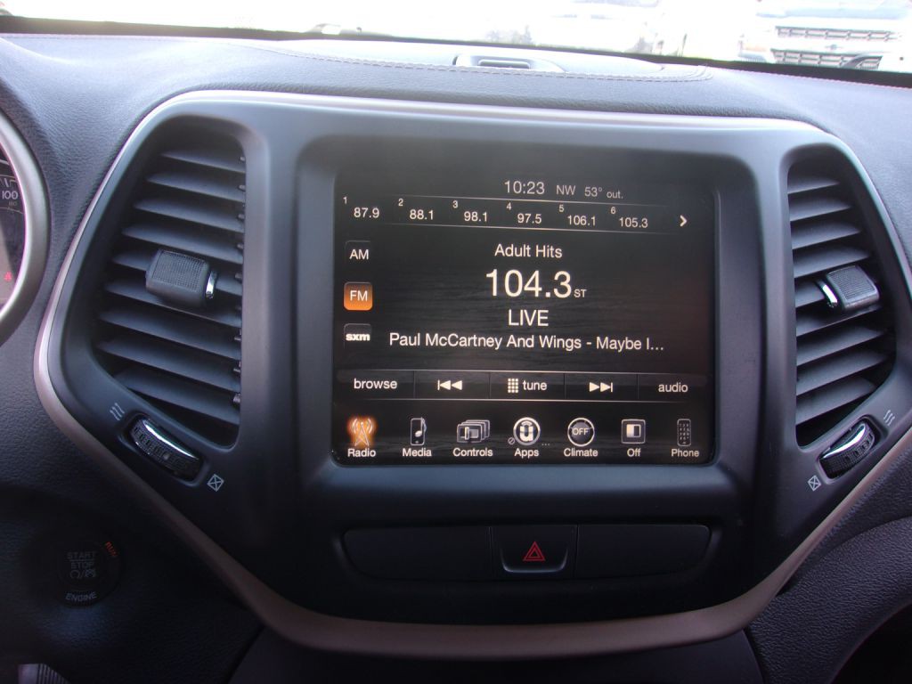 2016 Jeep Cherokee Image 15