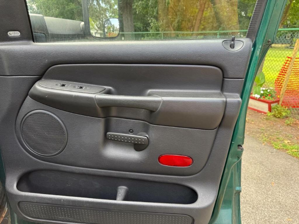 2003 Dodge Ram 2500 Image 14
