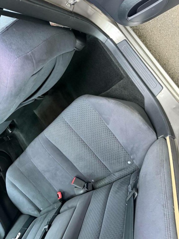 2005 Nissan Altima Image 13