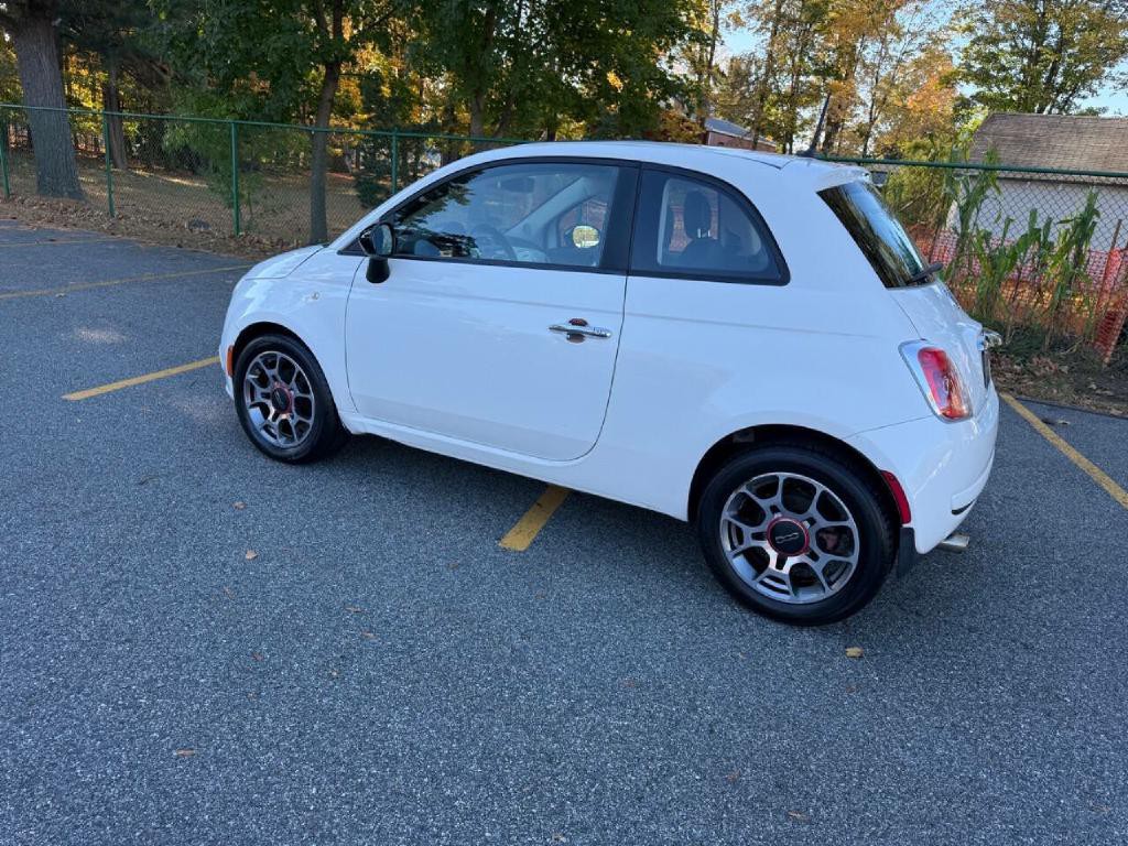 2012 FIAT 500 Image 5