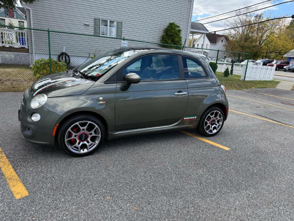 2012 FIAT 500 Image 2