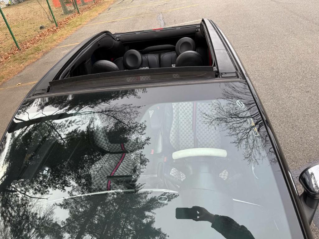 2012 FIAT 500 Image 17