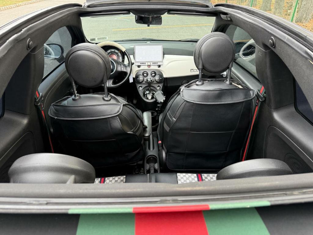 2012 FIAT 500 Image 19