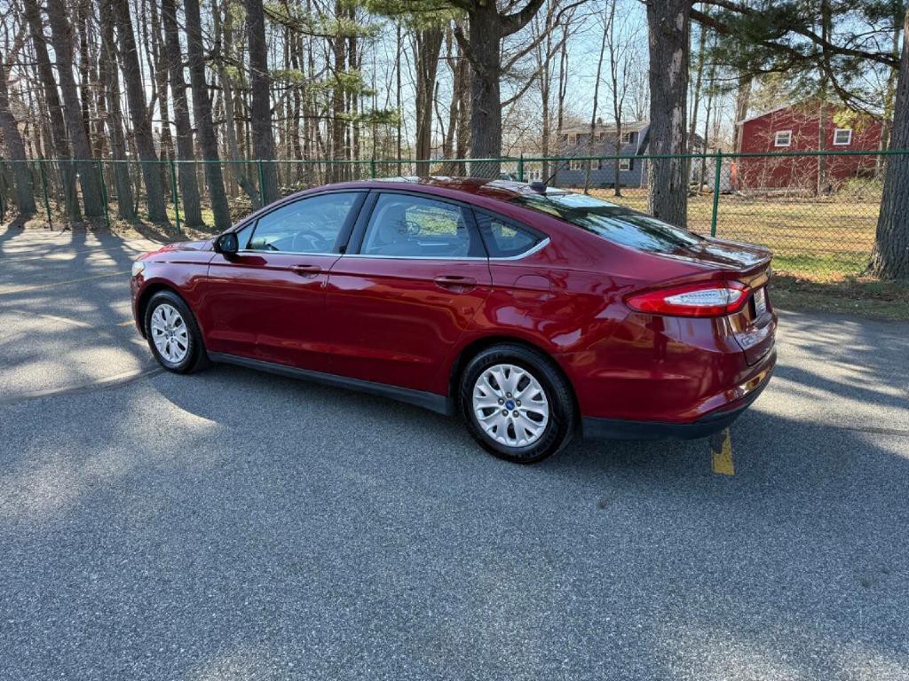 2013 Ford Fusion Image 4