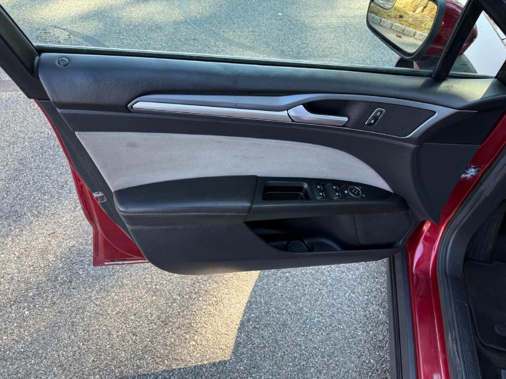 2013 Ford Fusion Image 8