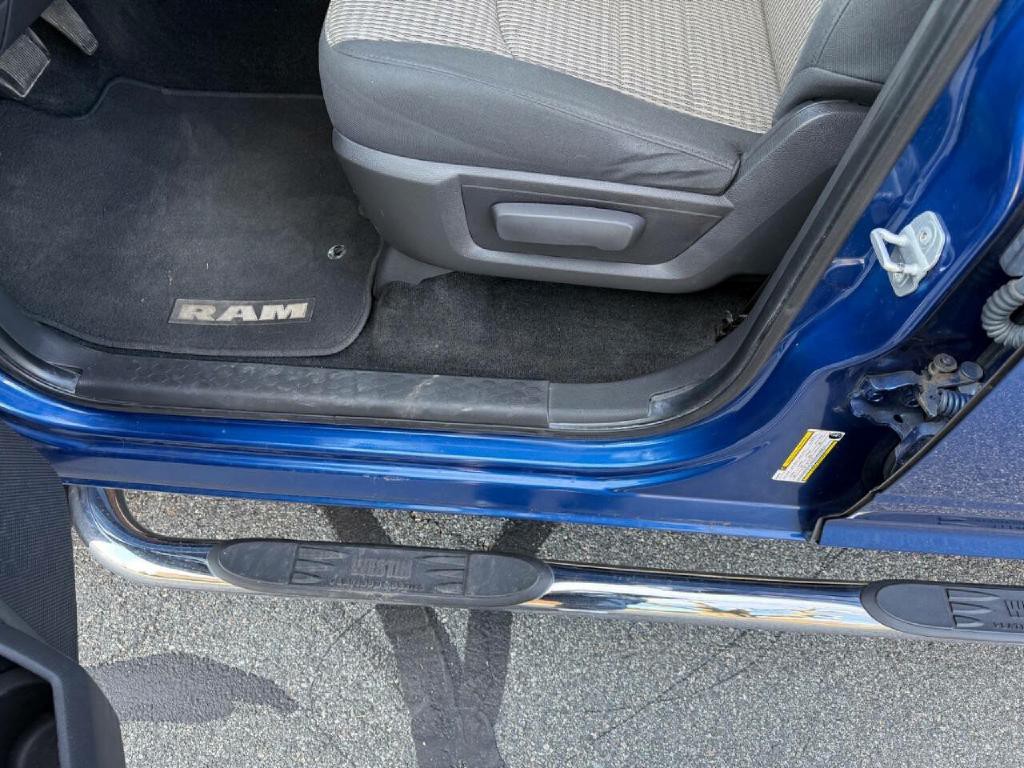 2011 RAM 1500 Image 10