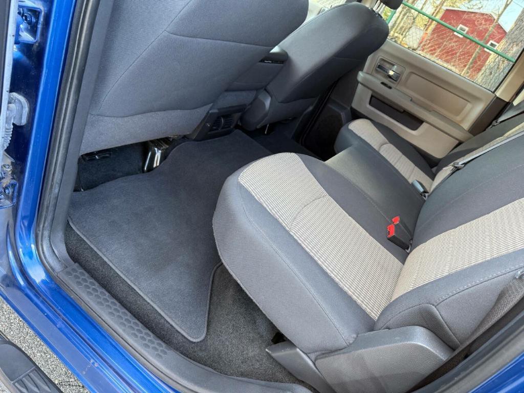 2011 RAM 1500 Image 12