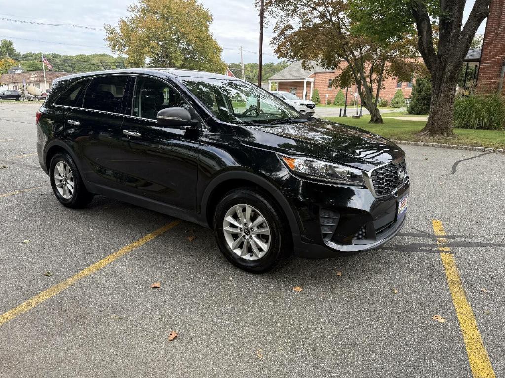 2019 Kia Sorento Image 2