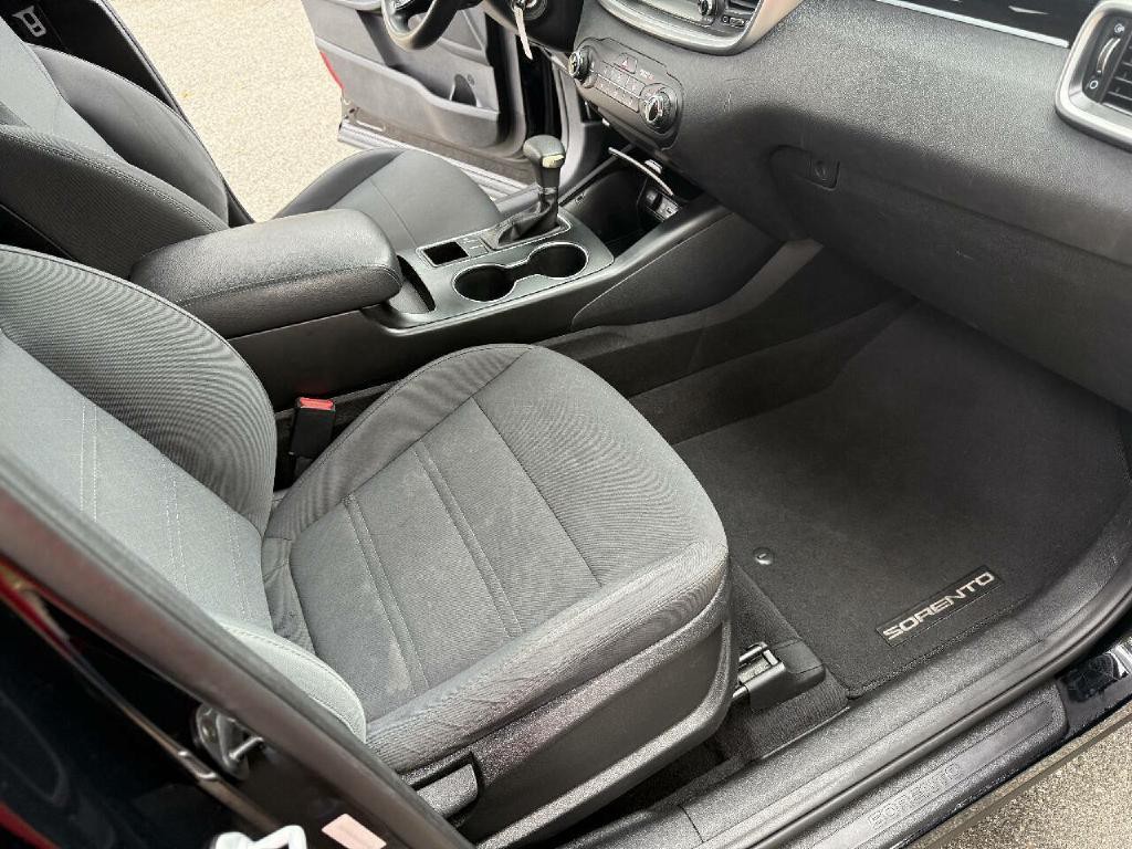 2019 Kia Sorento Image 11