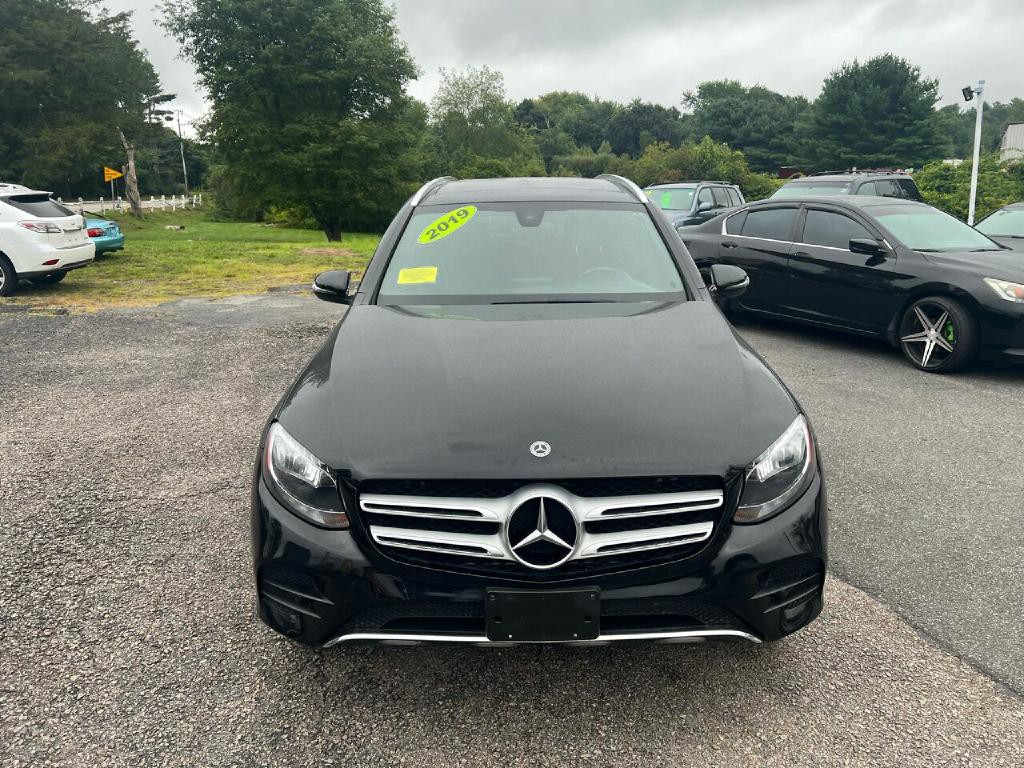 2019 Mercedes-Benz GLC-Class Image 2