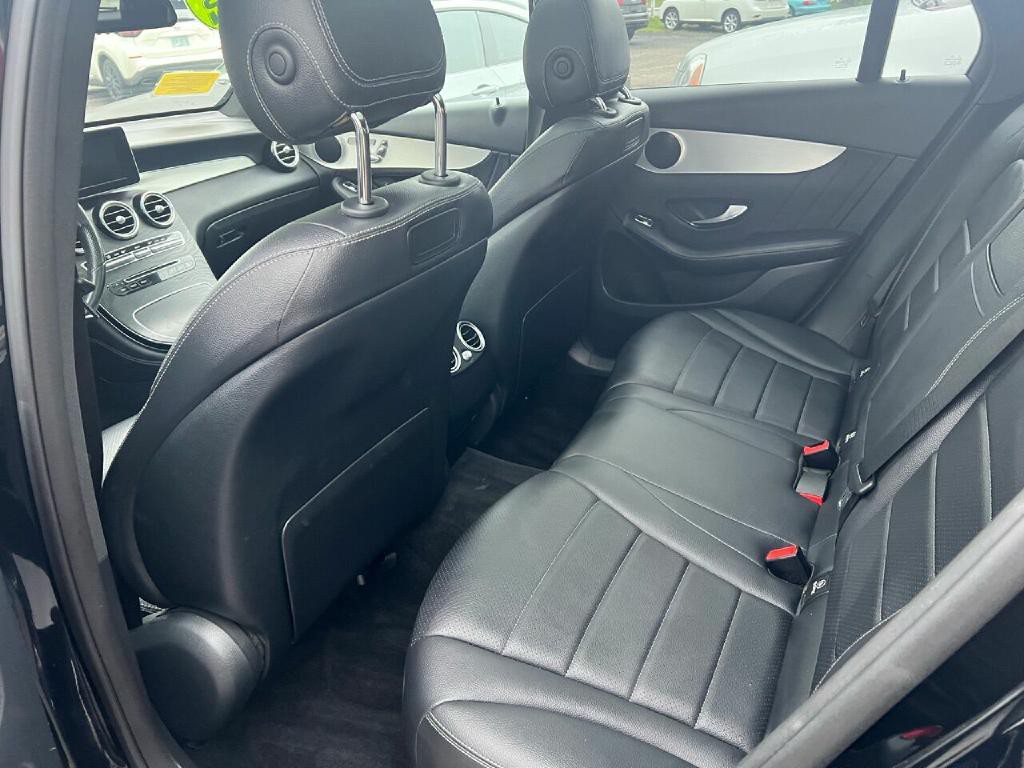 2019 Mercedes-Benz GLC-Class Image 19