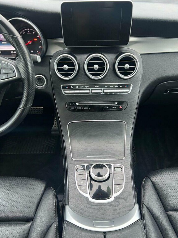2019 Mercedes-Benz GLC-Class Image 20