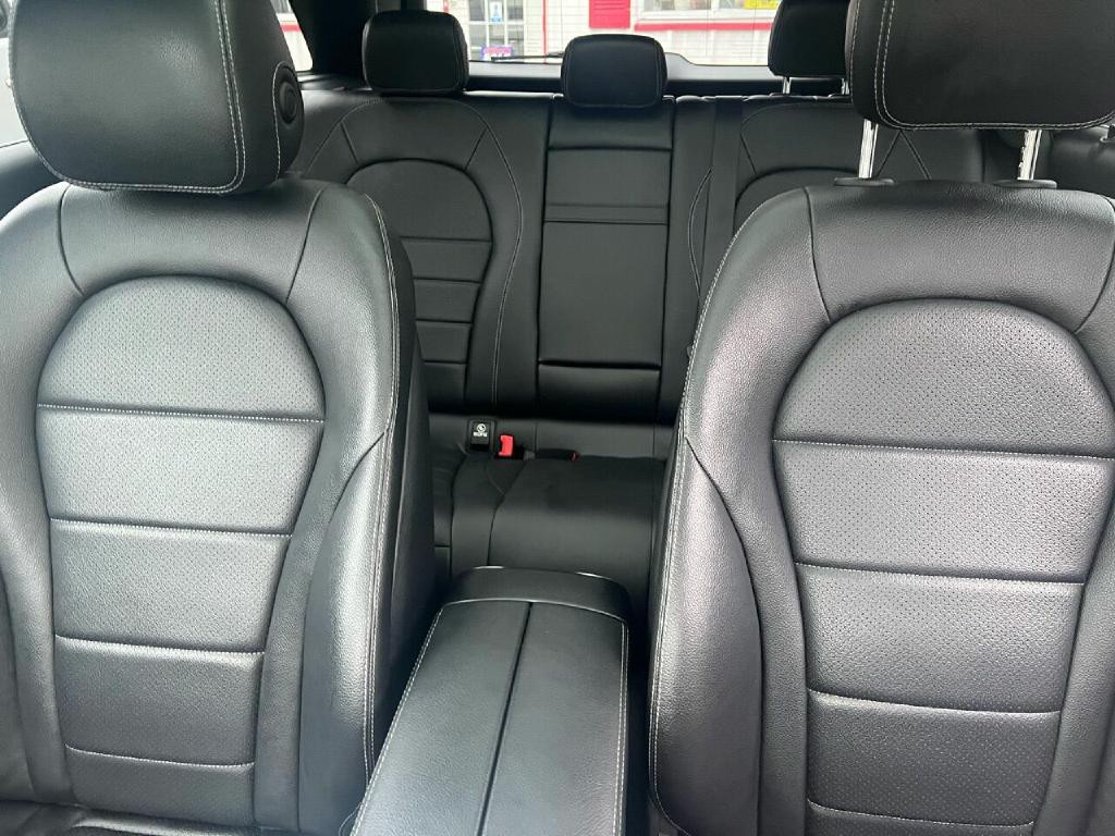 2019 Mercedes-Benz GLC-Class Image 23