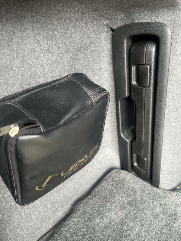 2002 Lexus LS 430 Image 7