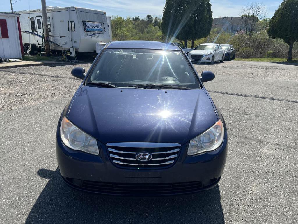 2010 Hyundai Elantra Image 2