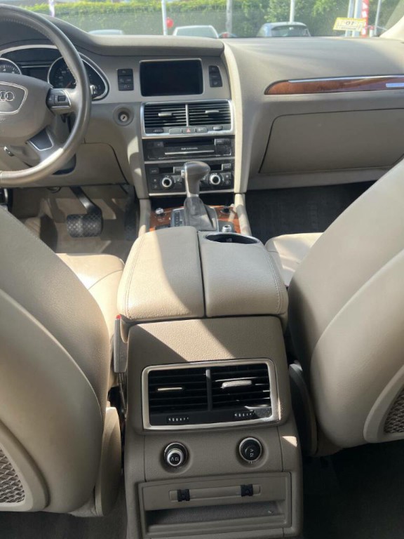 2014 Audi Q7 Image 8