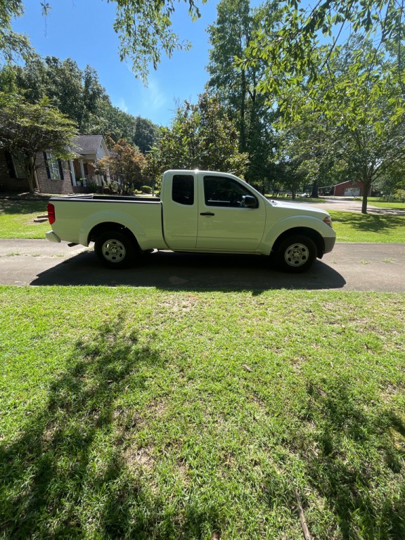 2019 Nissan Frontier Image 4