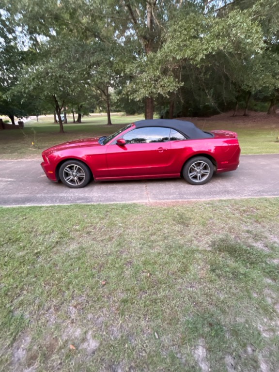 2013 Ford Mustang Image 4