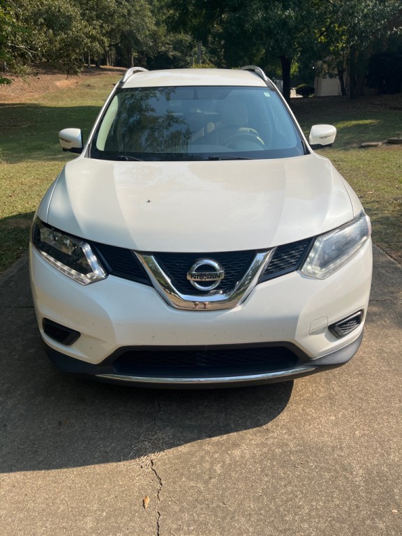 2015 Nissan Rogue Image 1