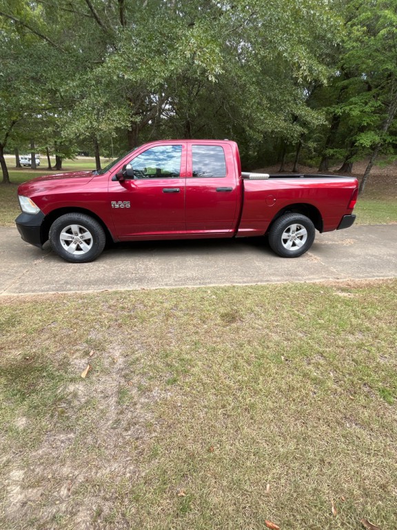 2014 RAM 1500 Image 2
