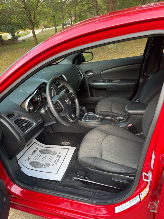 2013 Dodge Avenger Image 5