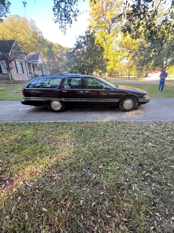 1996 Buick Roadmaster Image 3