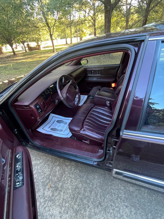 1996 Buick Roadmaster Image 6
