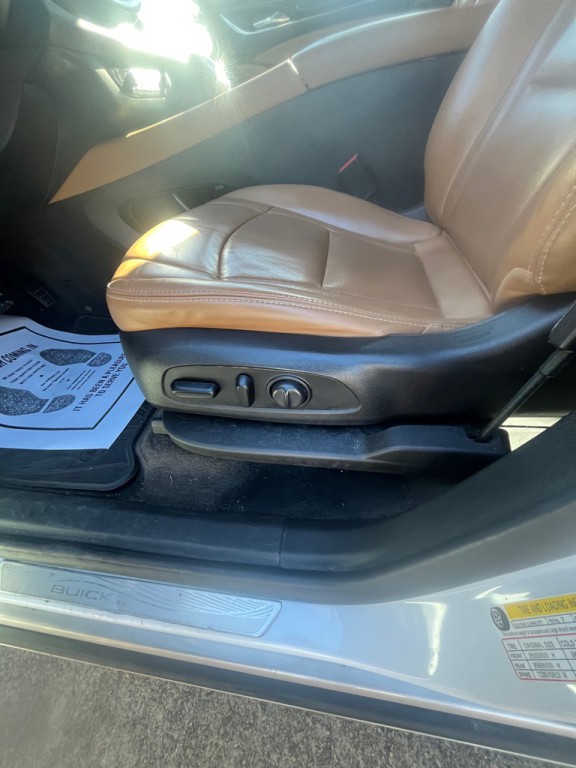 2019 Buick Enclave Image 13